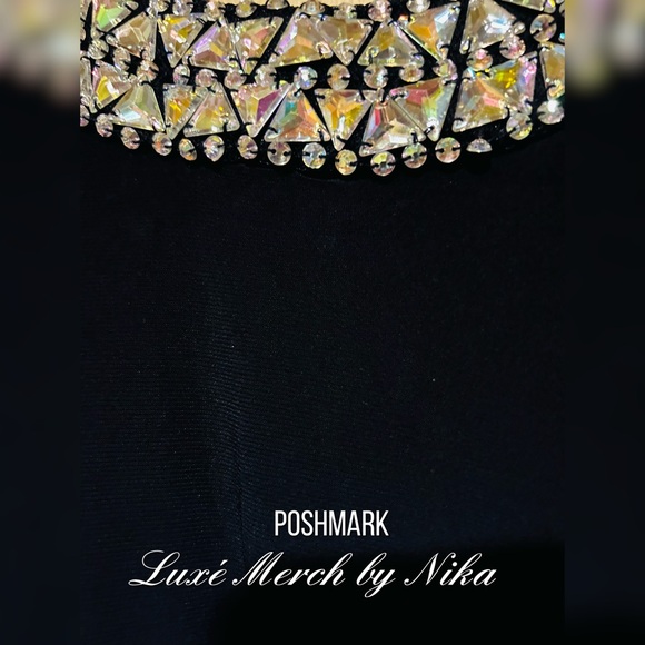 B. Darlin Blue Jeweled Crop Top Size 11/12 juniors - Picture 5 of 5